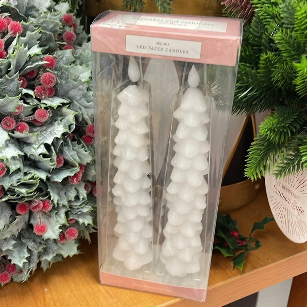 White Christmas Tree LED Taper Candles with Timer Set of 2 NWT